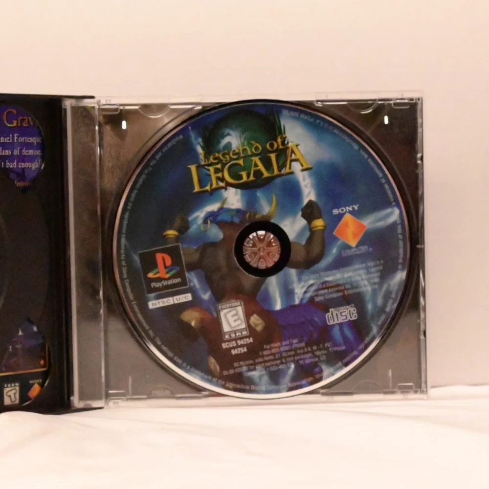 Legend of Legaia PS1 Complete With Case Manual Disc CIB